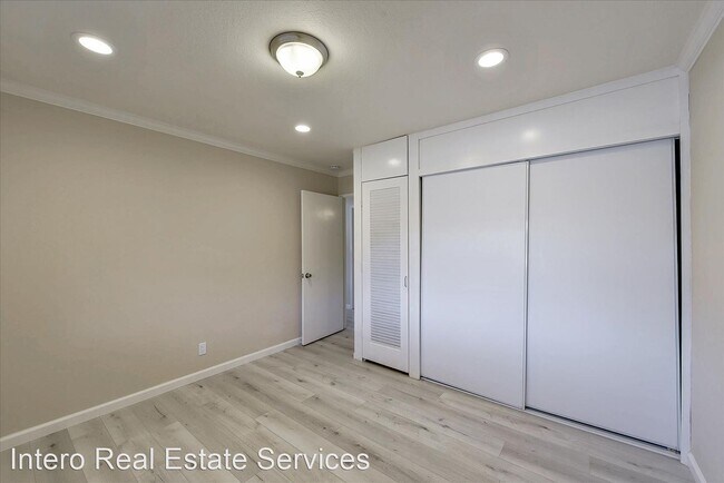 Foto del edificio - 4 br, 2 bath House - 1782 Karameos Ct.