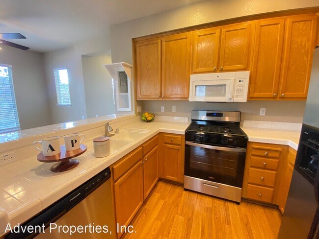 Building Photo - 2 br, 1 bath House - 22690 Canyon Terrace Dr.