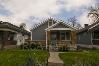 Building Photo - 901 N Linwood Ave