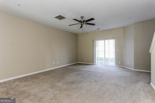 Building Photo - 2849 Laurel Ridge Cir