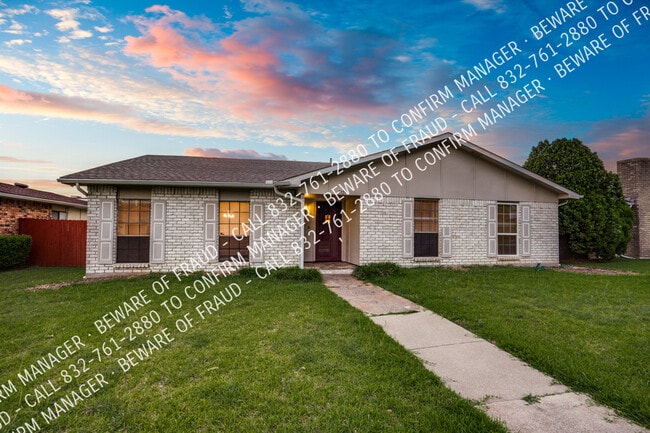 Building Photo - 3121 Fieldview Dr