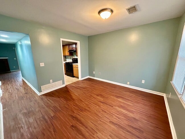 Photo - 2 Bedroom With a Bonus Room! House