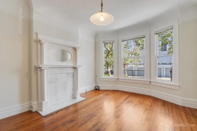 Building Photo - 3056 22nd St