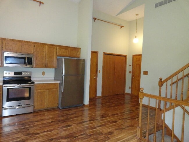 Building Photo - 4437 Copperfield Ln NW