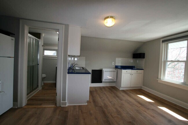 Foto del edificio - 13823 Clifton Blvd