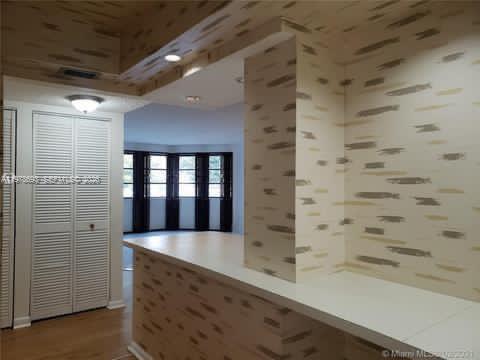 Building Photo - 20860 San Simeon Way