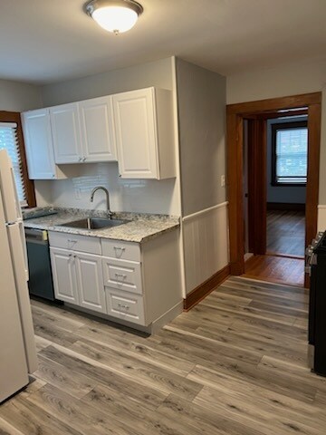 Primary Photo - 75 Sterling St