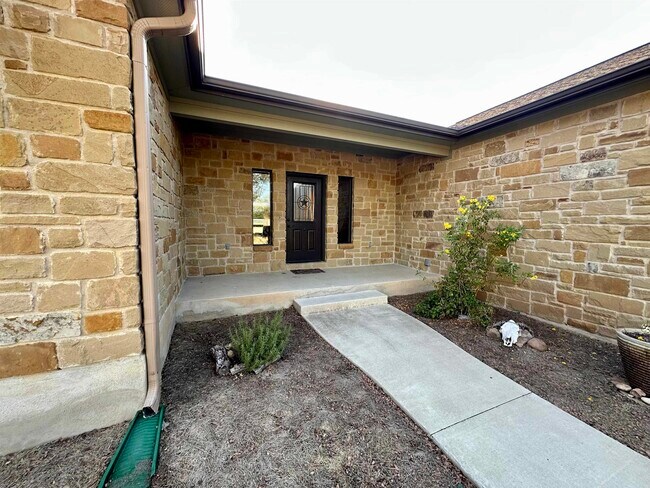 Foto del edificio - 405 Woodlawn Dr