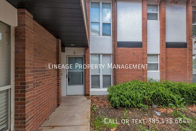 Building Photo - 770 N Main St