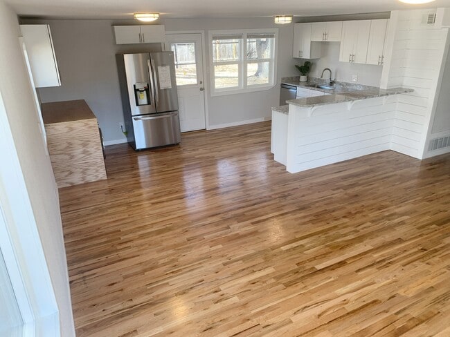 Photo - 2615 Meadowlark Ln House