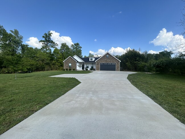 Vista de calle - 964 Ware Rd