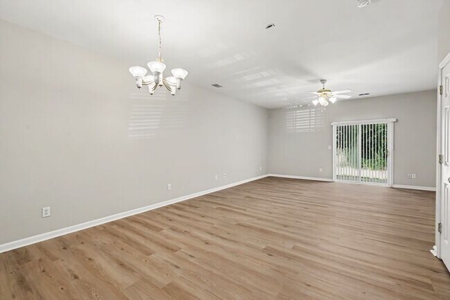 Foto del edificio - 2224 Winthrop Chase Dr