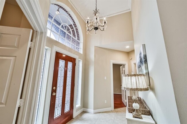 Building Photo - 16 Kelliwood Ct Cir