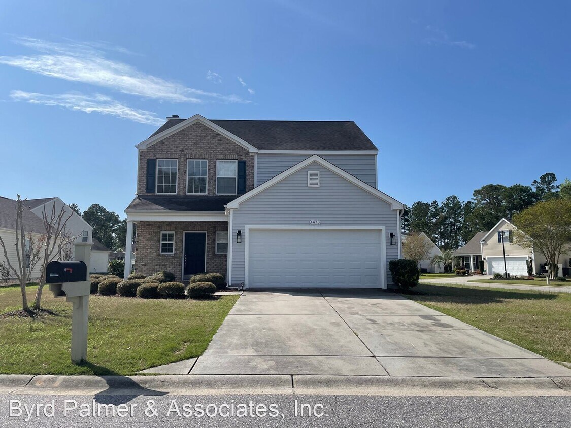 Primary Photo - 4 br, 2.5 bath House - 4476 Farm Lake Drive