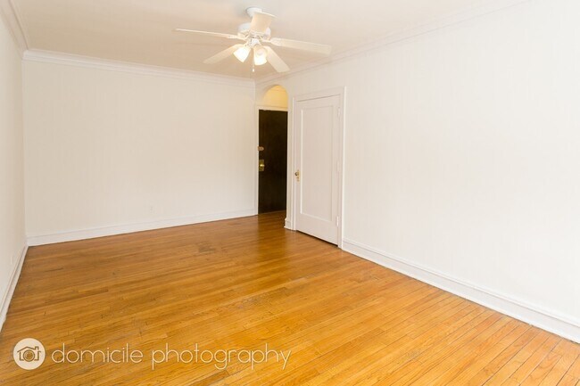 Building Photo - 4803 N Fairfield Ave