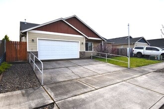 Building Photo - 3463 Snow Bird Dr