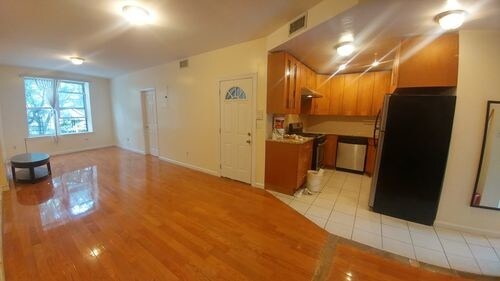 Foto del edificio - 7204 5th Ave