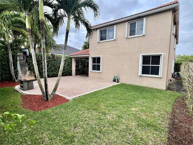 Photo - Tupelo Way, Weston, FL 33327 - 4 BR 2.5 BA... House