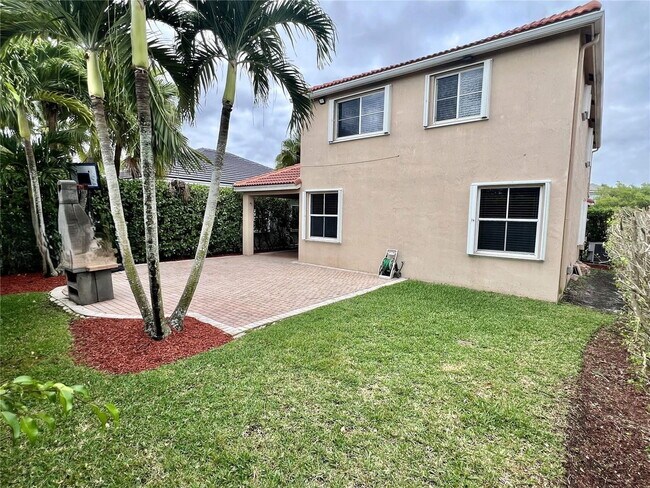 Foto del edificio - Tupelo Way, Weston, FL 33327 - 4 BR 2.5 BA single-family home