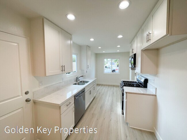 Foto del edificio - Beautifully remodeled property located in ...