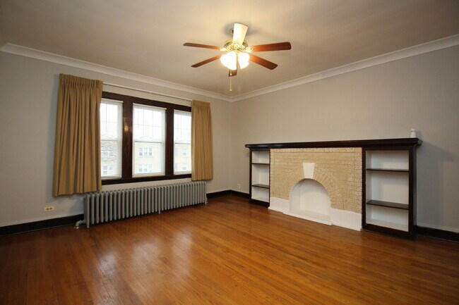 Foto del edificio - 5207 W School St