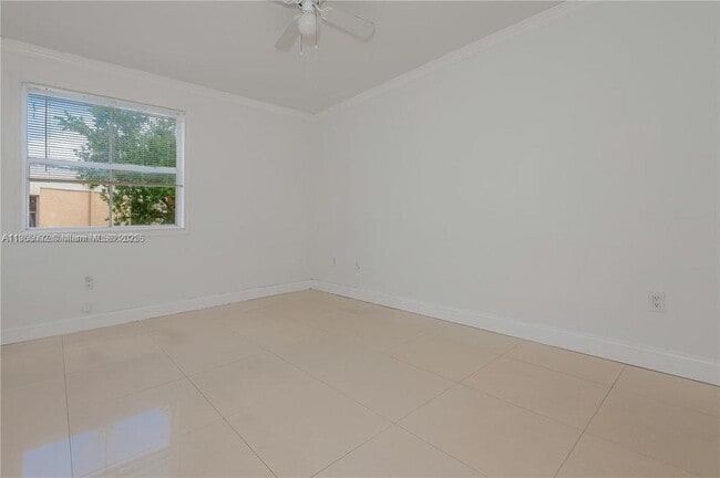 Foto del edificio - 6292 NW 186th St