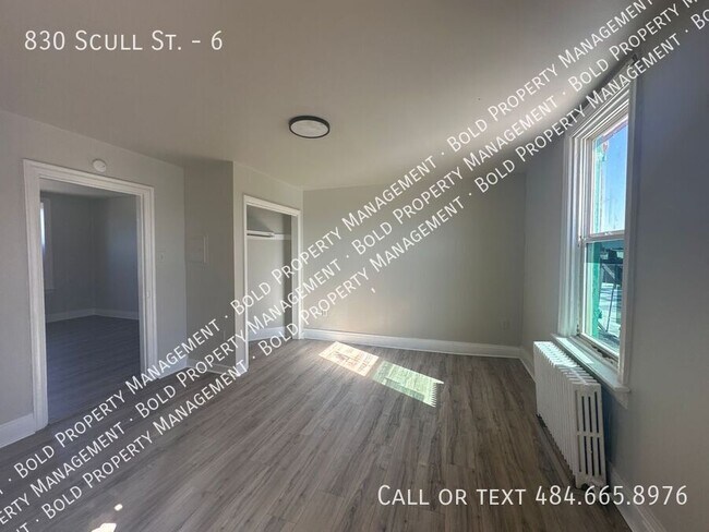 Foto del edificio - 830 Scull St