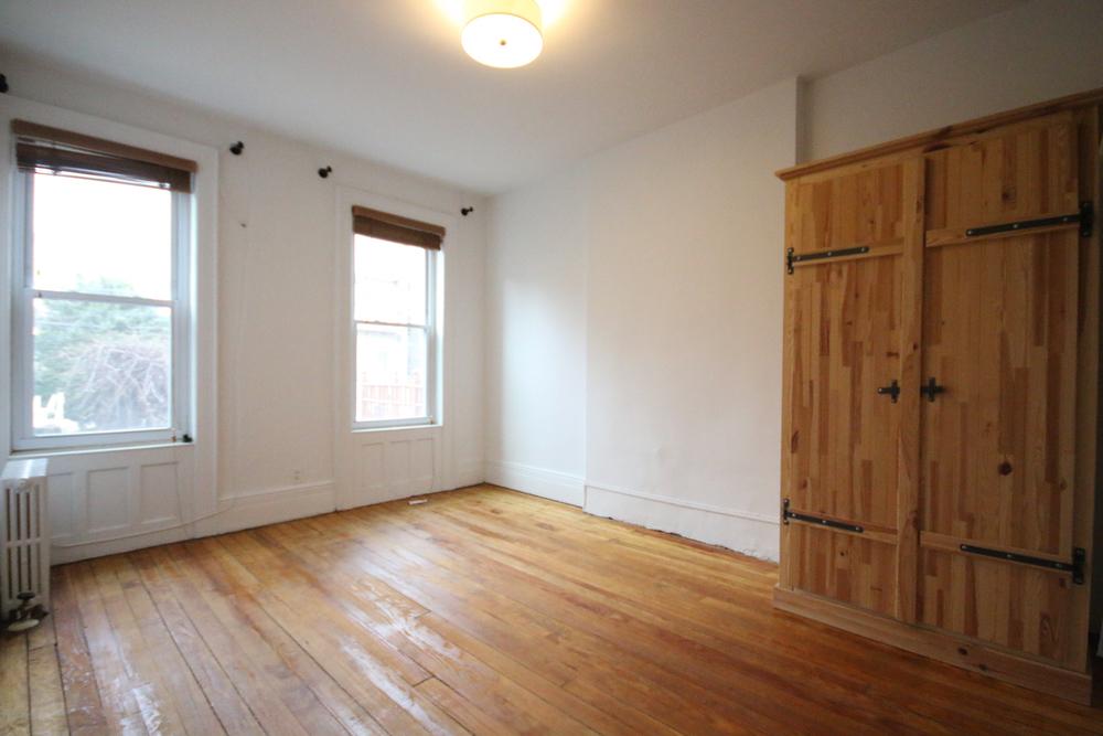 Building Photo - 229 Jackson St