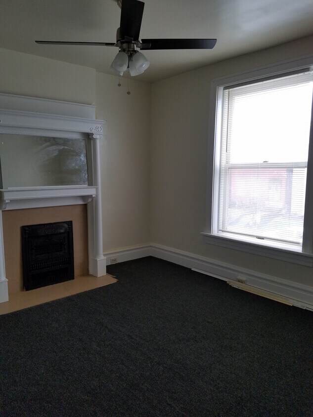 39692 Russell Blvd Unit 2nd floor, Saint Louis, MO 63110 Condo for