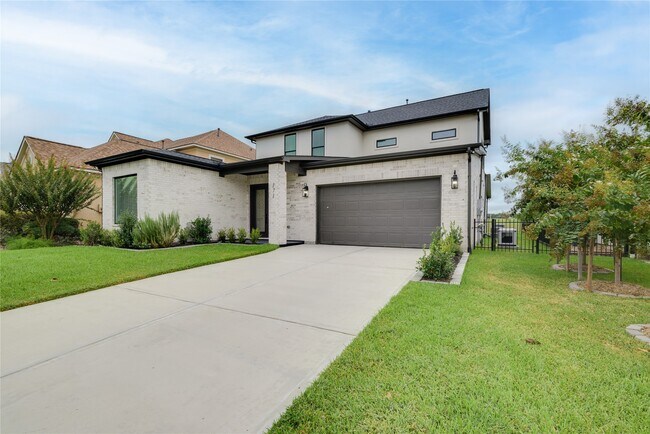 Foto del edificio - 171 Waterford Way