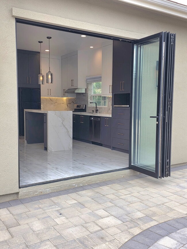 Foto del edificio - 3511 Pear Ct