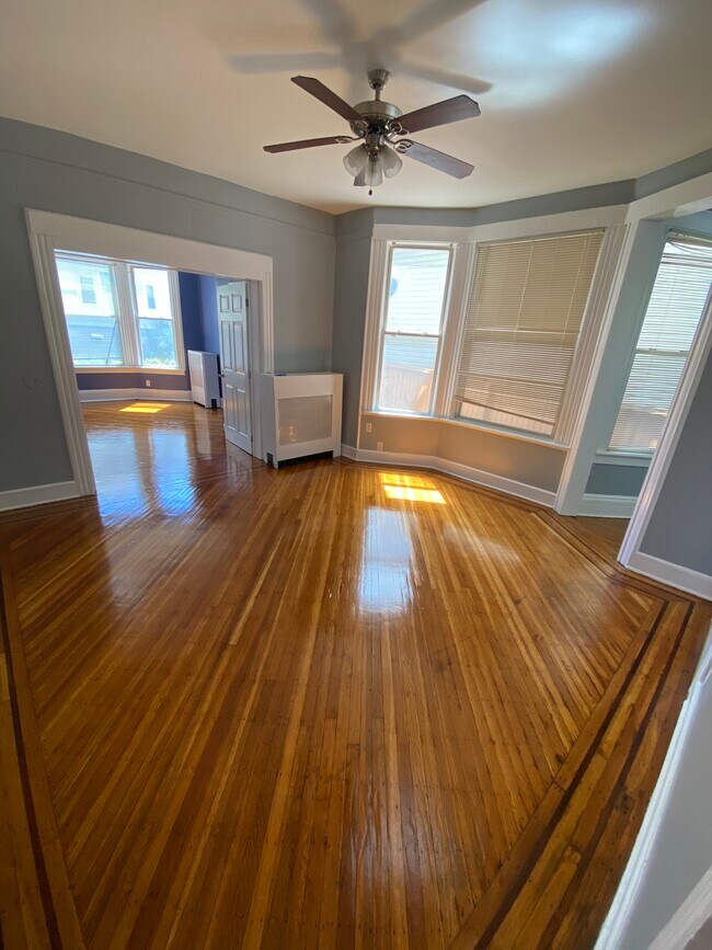 Living Room Looking Into Master Bedroom - 81 N Maple Ave