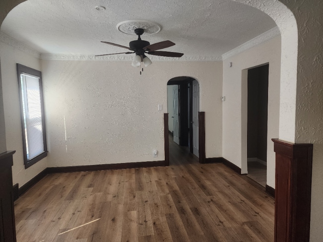 Building Photo - 17147 Santa Rosa Dr