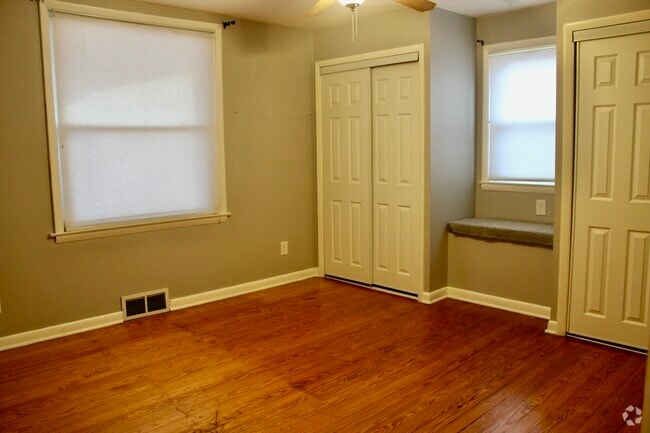 Building Photo - 3212 Poppleton Ave