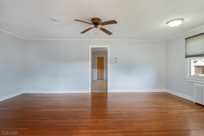 Foto del edificio - 111 W Shore Rd