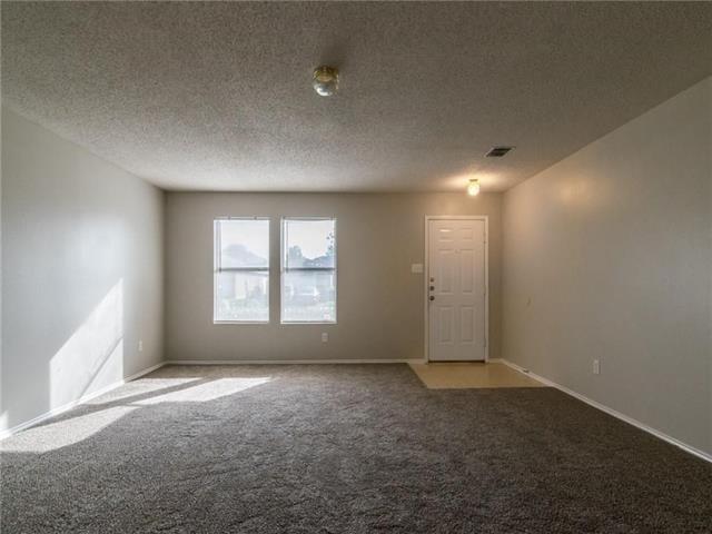 Building Photo - 2901 Quail Run Dr