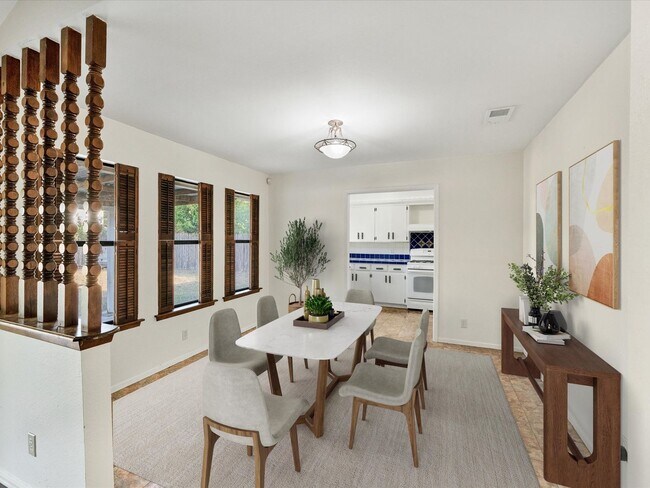 Building Photo - Spacious Elegance Near Tech Hub: 3 Bed, 2....