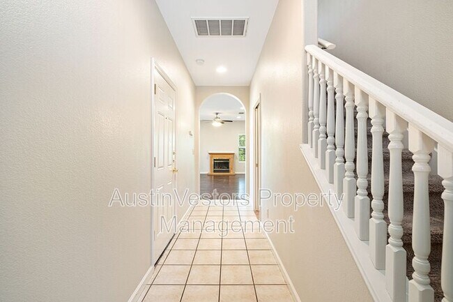 Foto del edificio - 1005 Canyon Edge Dr