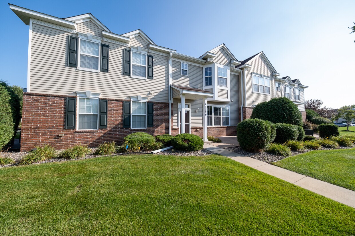 Foto principal - 13729 Atrium Ave