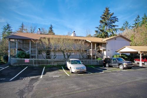Building Photo - 2 bedroom in Burien WA 98146