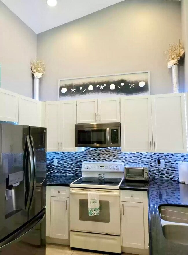 Building Photo - 235 Coral Trace Ln