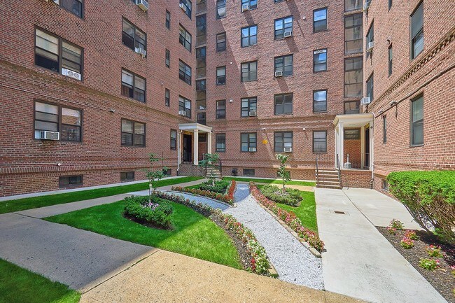 Foto del edificio - 36-20 Bowne St