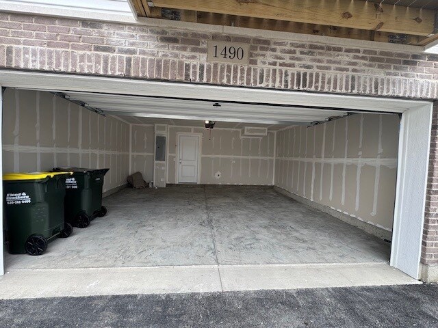 Building Photo - 1490 Blaine St