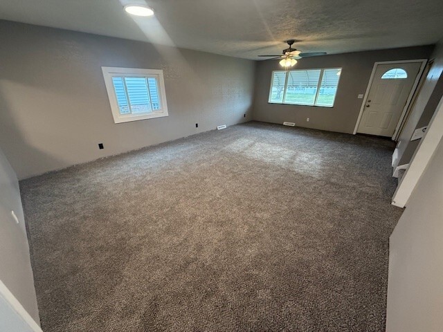 Building Photo - 6421 Terre Dr