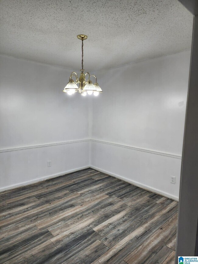 Foto del edificio - 504 Patton Chapel Way