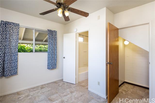 Building Photo - 1358 Molehu Dr