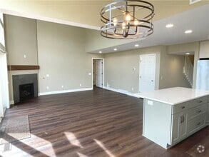 Building Photo - 125 Carousel Ln