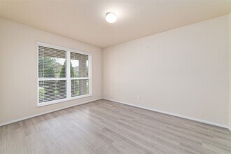 Building Photo - 3307 Upland Spring Trace
