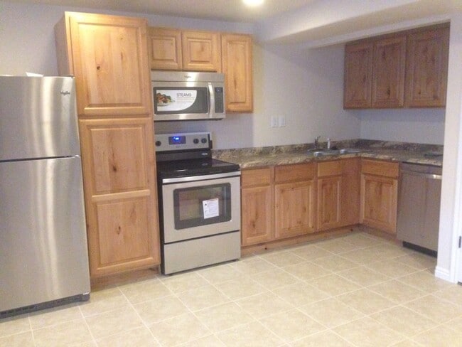Photo - 4609 Goshute Dr (Riverton, UT) House