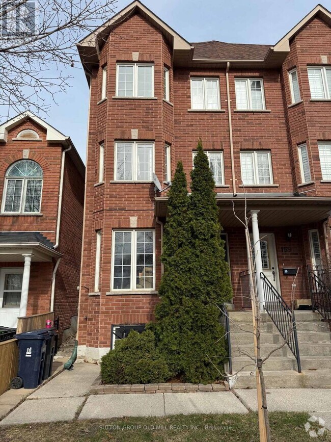 Building Photo - 161 Laughton Ave